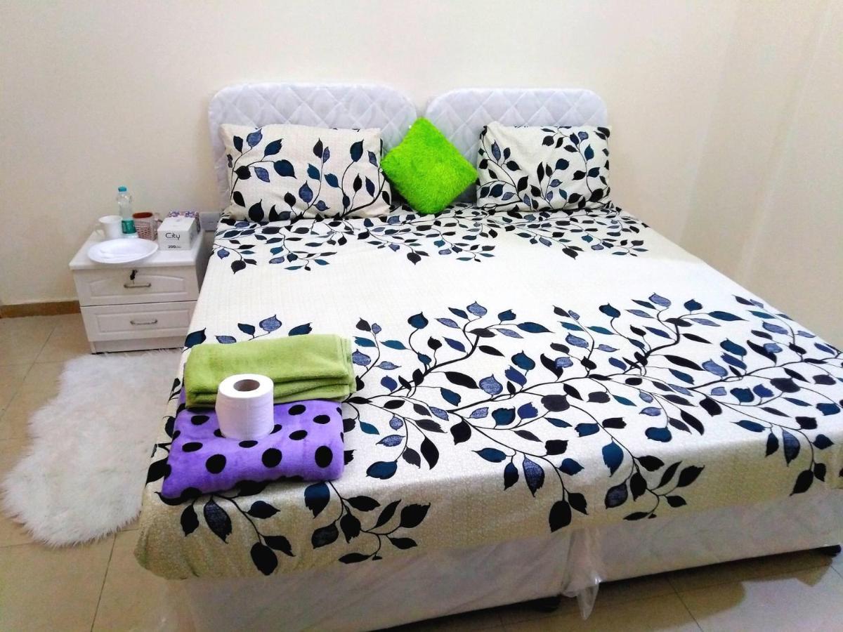 Bright Sunshine Holiday Home Shared Apartments Dubai Dış mekan fotoğraf