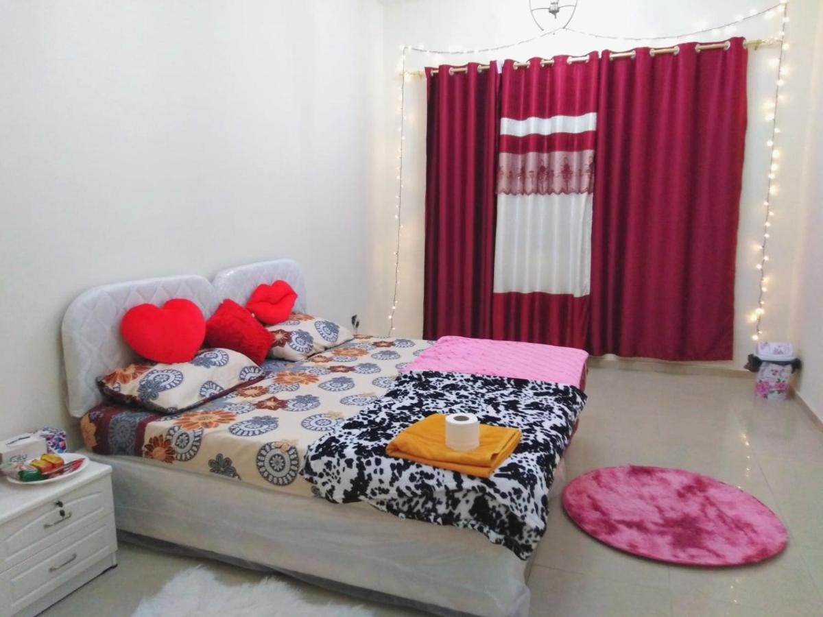 Bright Sunshine Holiday Home Shared Apartments Dubai Dış mekan fotoğraf