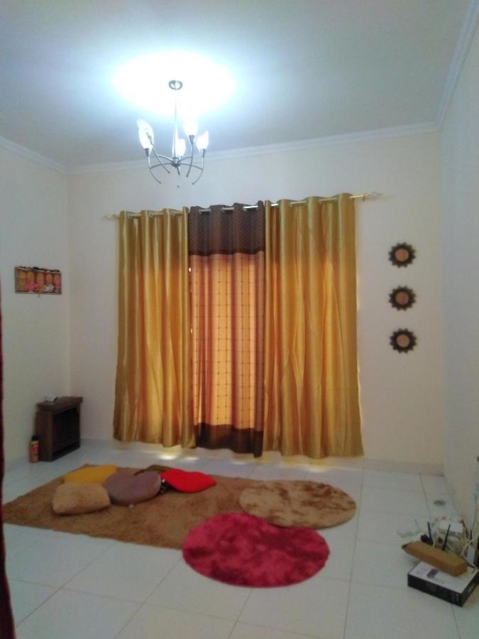 Bright Sunshine Holiday Home Shared Apartments Dubai Dış mekan fotoğraf