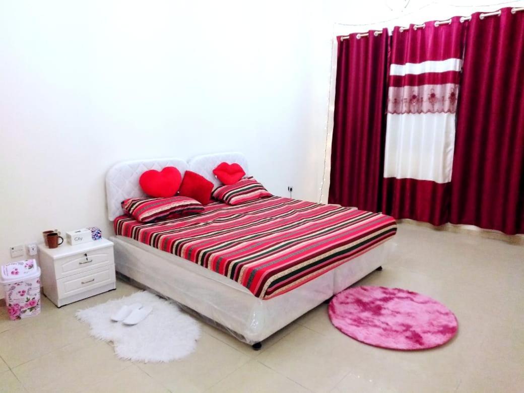 Bright Sunshine Holiday Home Shared Apartments Dubai Dış mekan fotoğraf